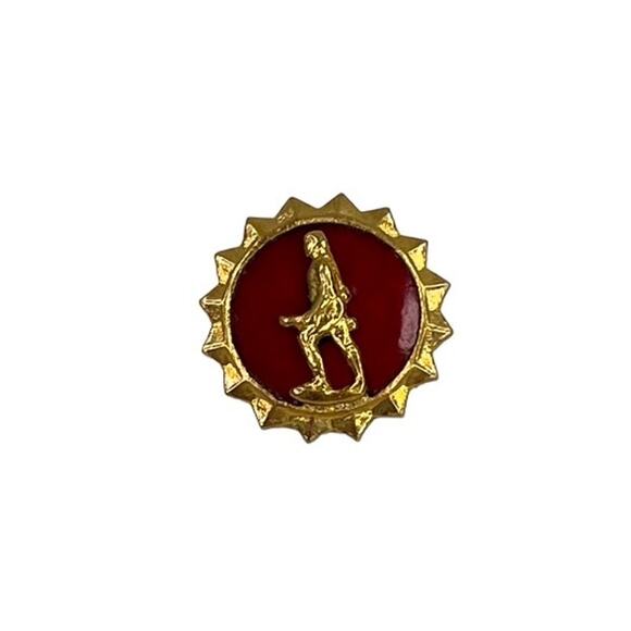 US Army Minute Man Lapel Button Vintage Pin Red Goldtone New - Picture 1 of 12